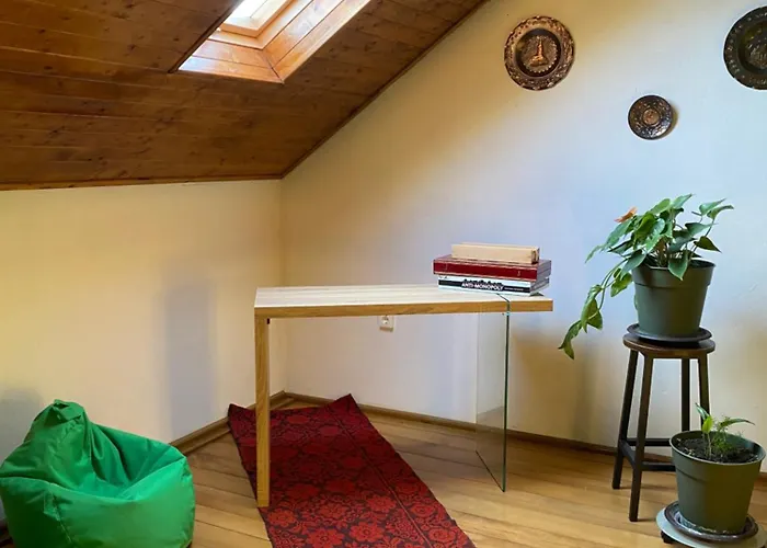 Grandma\'S Cottage
